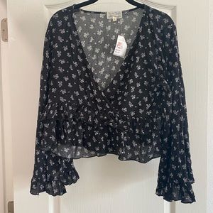 We My People Black Floral Ruffle Crop SZ M